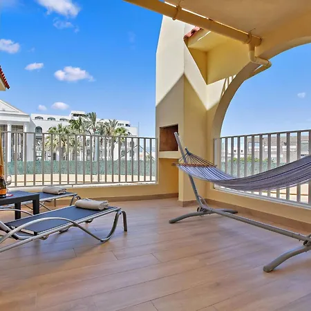 아파트 Fanabe Beach, Beaches At 400 M, 2 Terraces